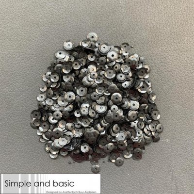 Simple and Basic Sequins - Black