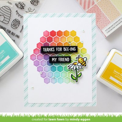 Lawn Fawn Stencil - Honeycomb 